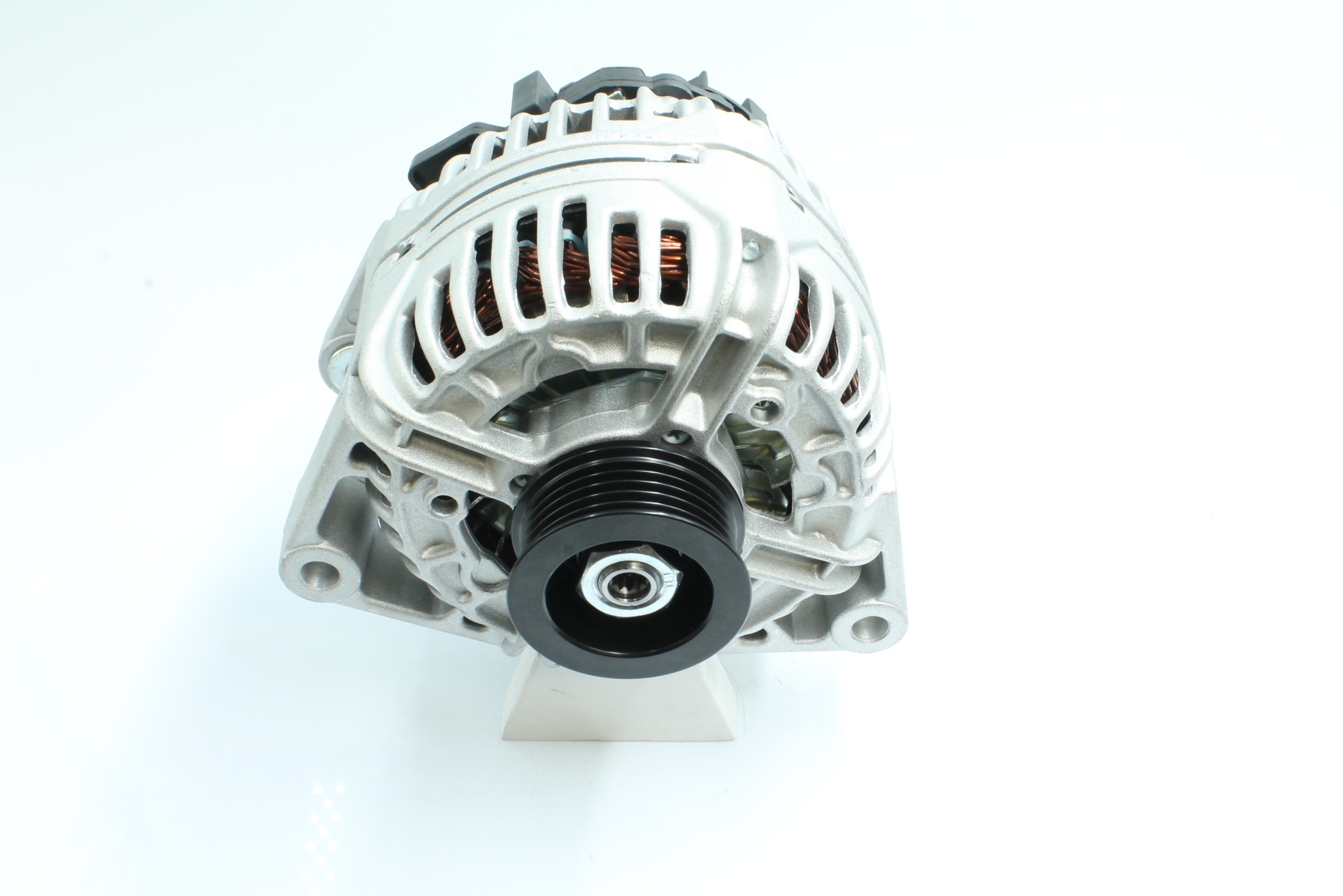 OEM 6204103 PowerMax Laturi 89212130 varten OPEL, VAUXHALL
