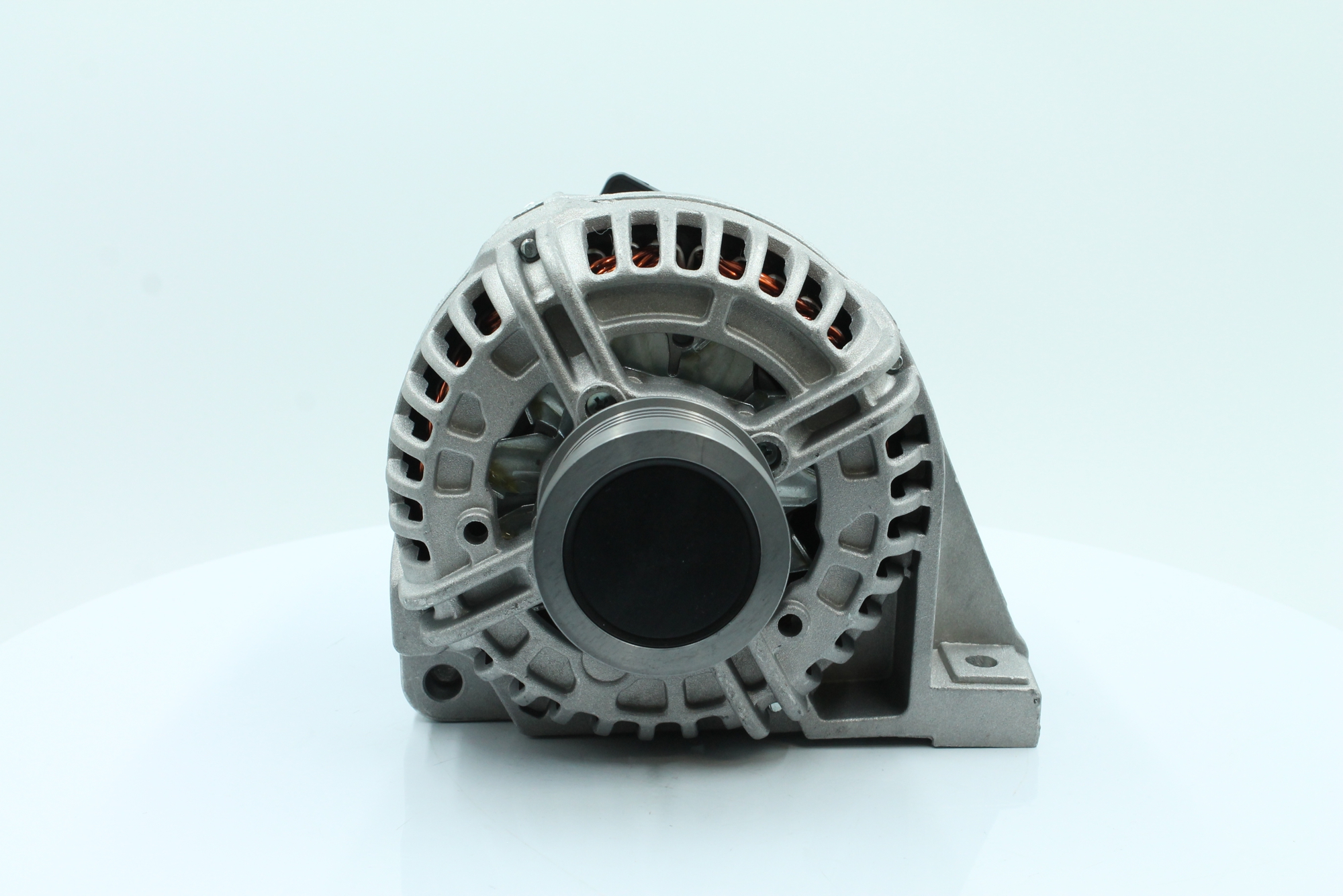 OEM 9472908 PowerMax Laturi 89212161 varten VOLVO, OPEL