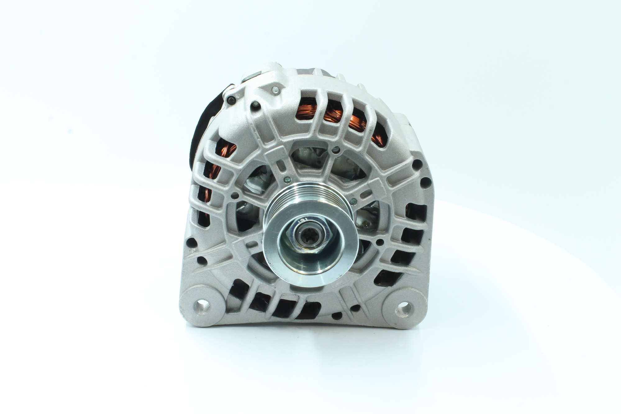 OEM 8200538408 PowerMax Laturi 89212197 varten NISSAN, RENAULT, DACIA, RENAULT TRUCKS, SANTANA