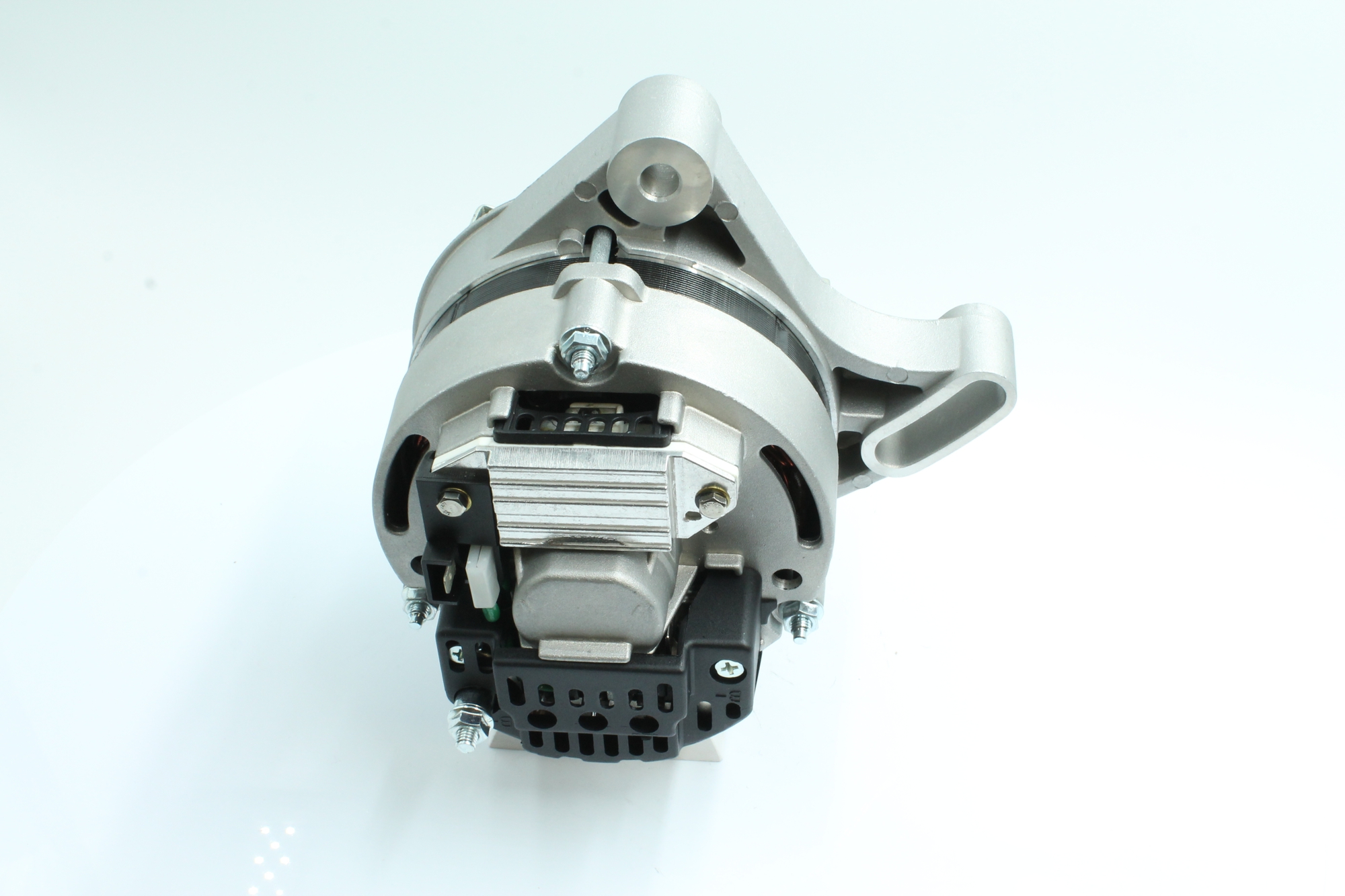 OEM 20222615 PowerMax Laturi 89212633 varten VOLVO, FIAT, FSO