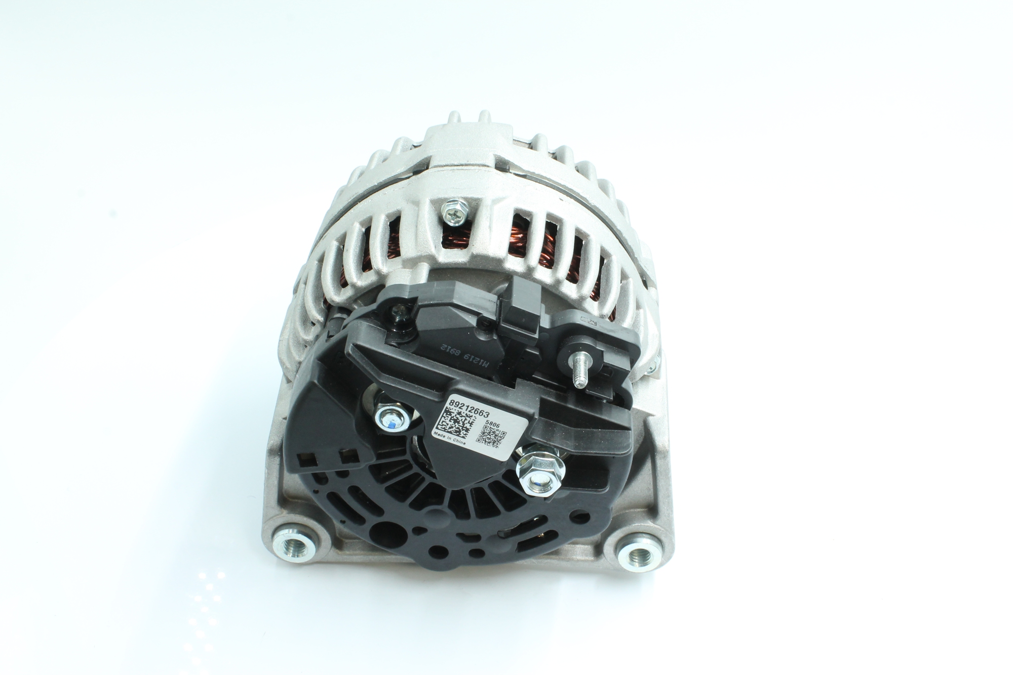 OEM 55556067 PowerMax Laturi 89212663 varten OPEL, LAND ROVER, VAUXHALL