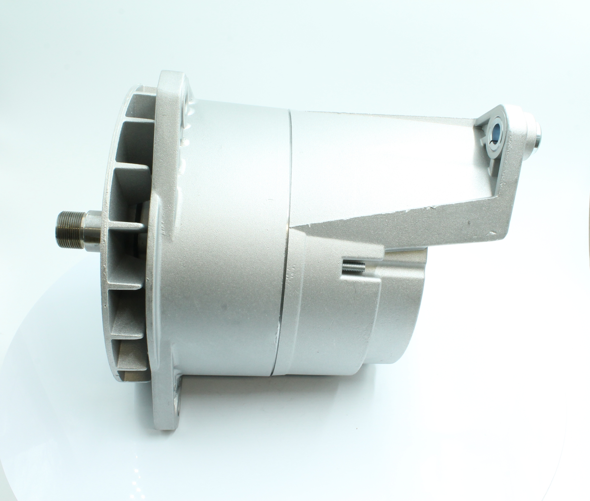 OEM 81261016081 PowerMax Laturi 89212894 varten MAN