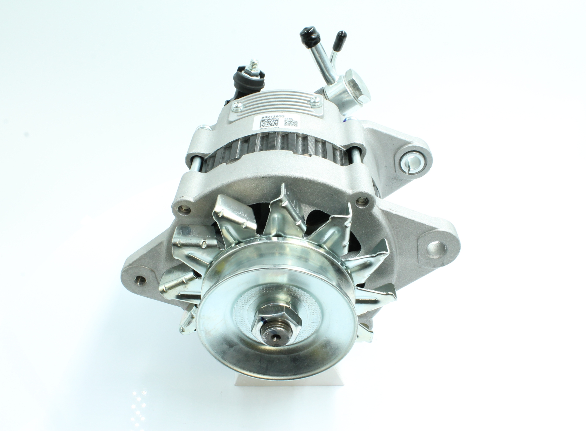 OEM OK74018300G PowerMax Laturi 89212933 varten KIA, MAZDA