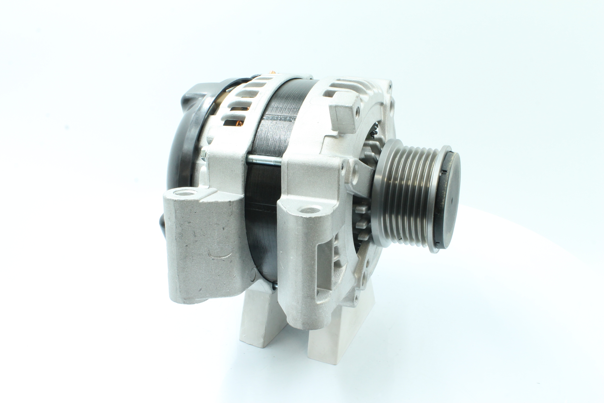 OEM 2706026051 PowerMax Alternador 89213442 para TOYOTA, LEXUS, WIESMANN