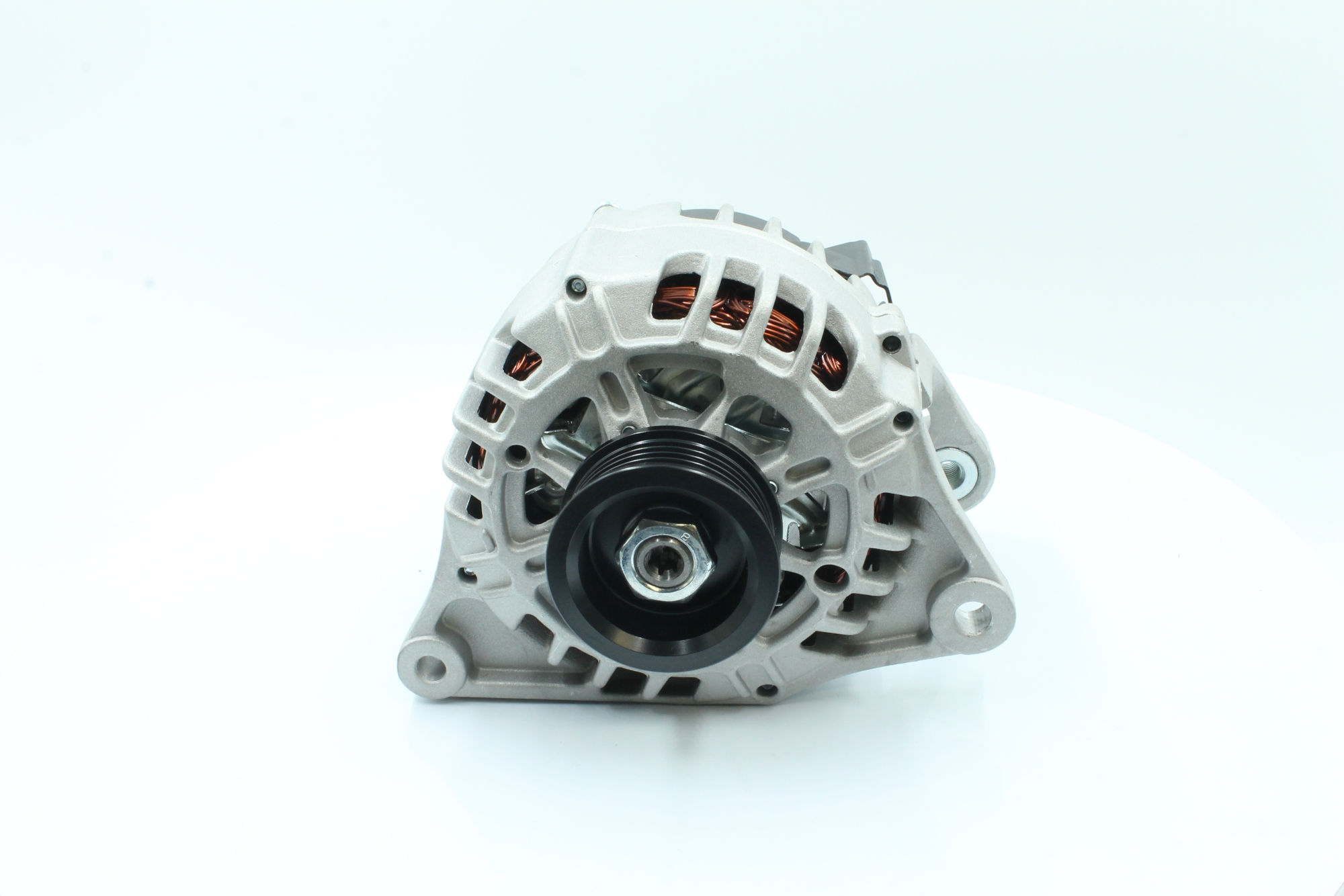 OEM 06B903016D PowerMax Laturi 89213787 varten VW, AUDI, SKODA, SEAT
