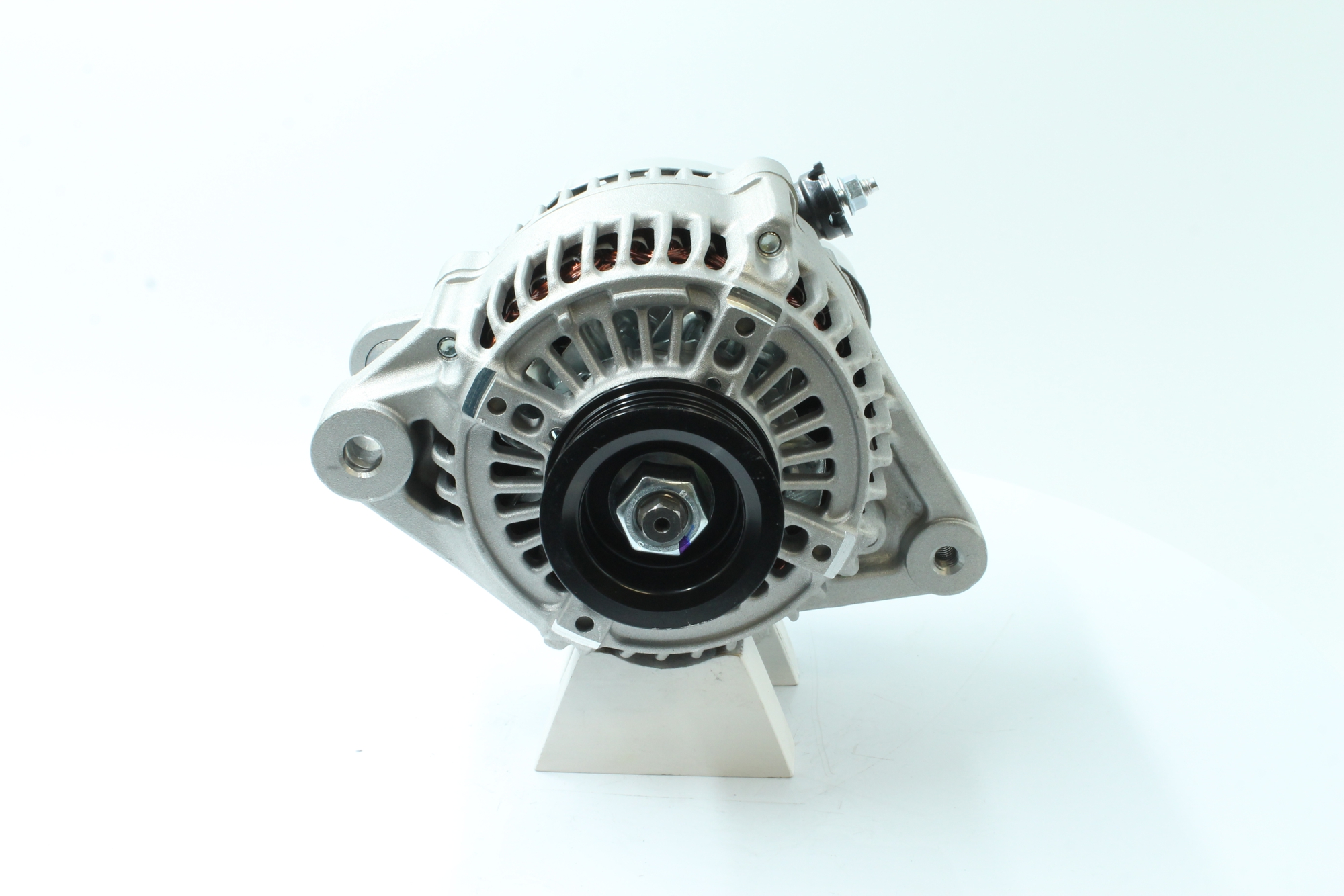 OEM 2706023030 PowerMax Alternador 89213861 para NISSAN, TOYOTA