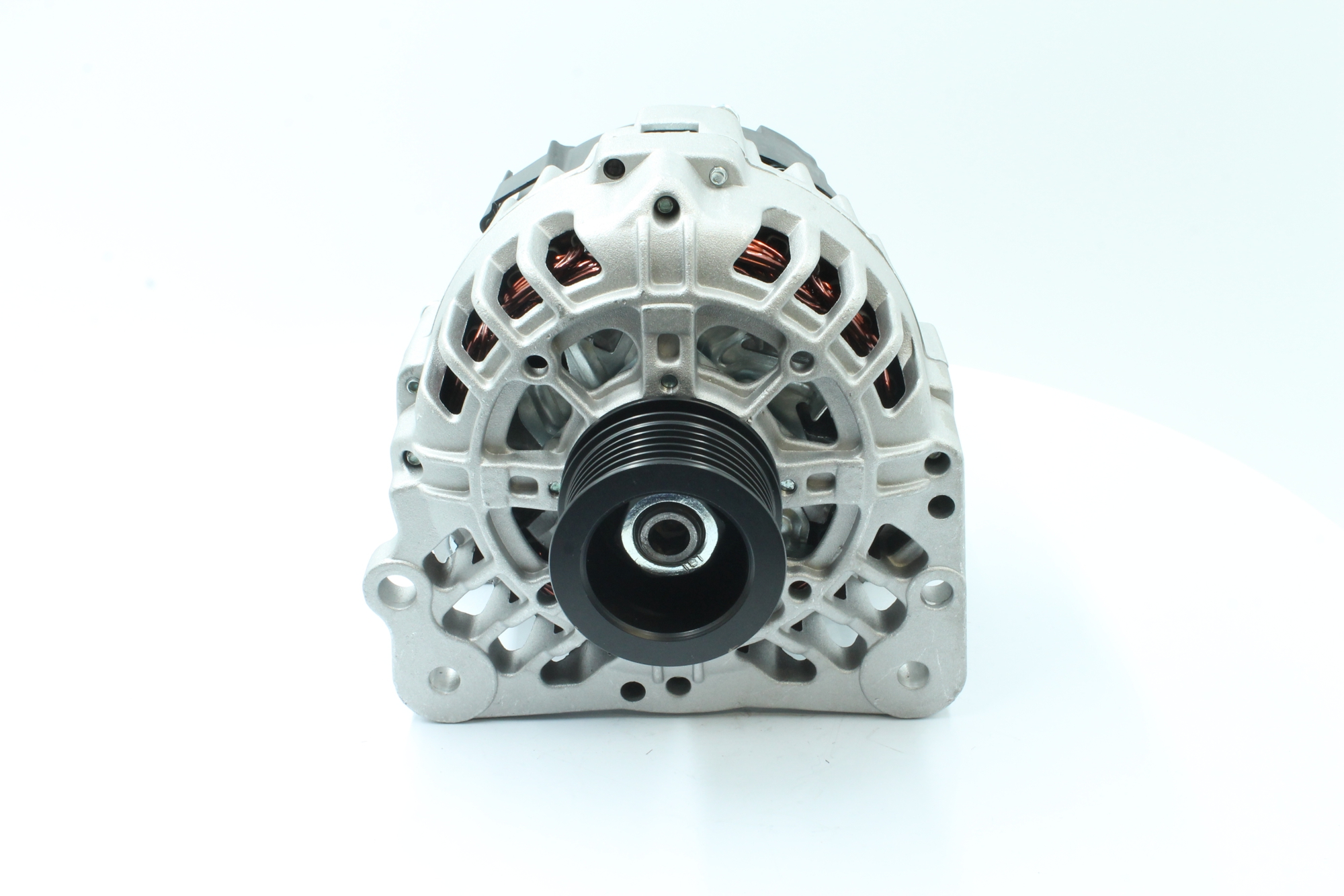 OEM 047903018AX PowerMax Laturi 89213890 varten VW, AUDI, SKODA, SEAT