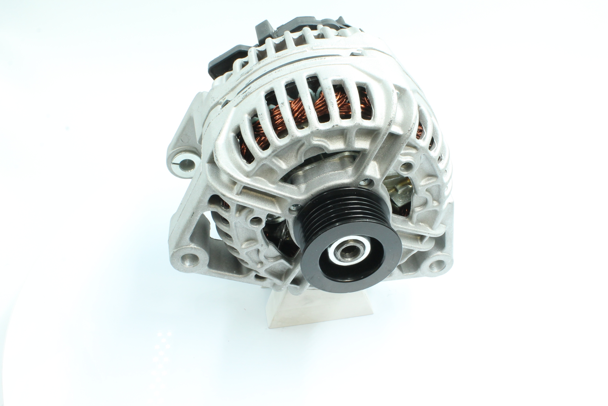 OEM 9117934 PowerMax Laturi 89213891 varten OPEL, CHEVROLET, VAUXHALL