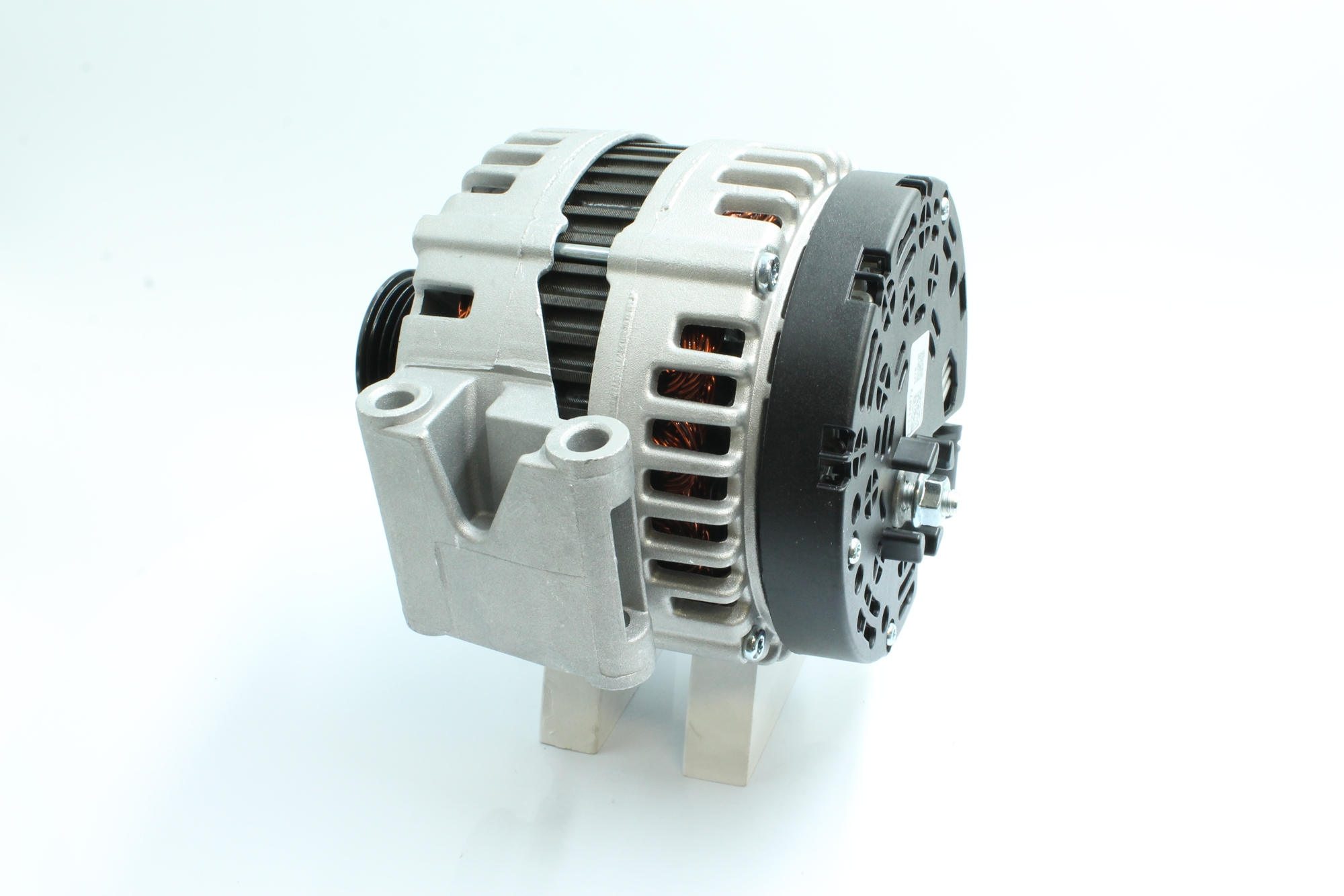 OEM 438717 PowerMax Laturi 89214972 varten VW