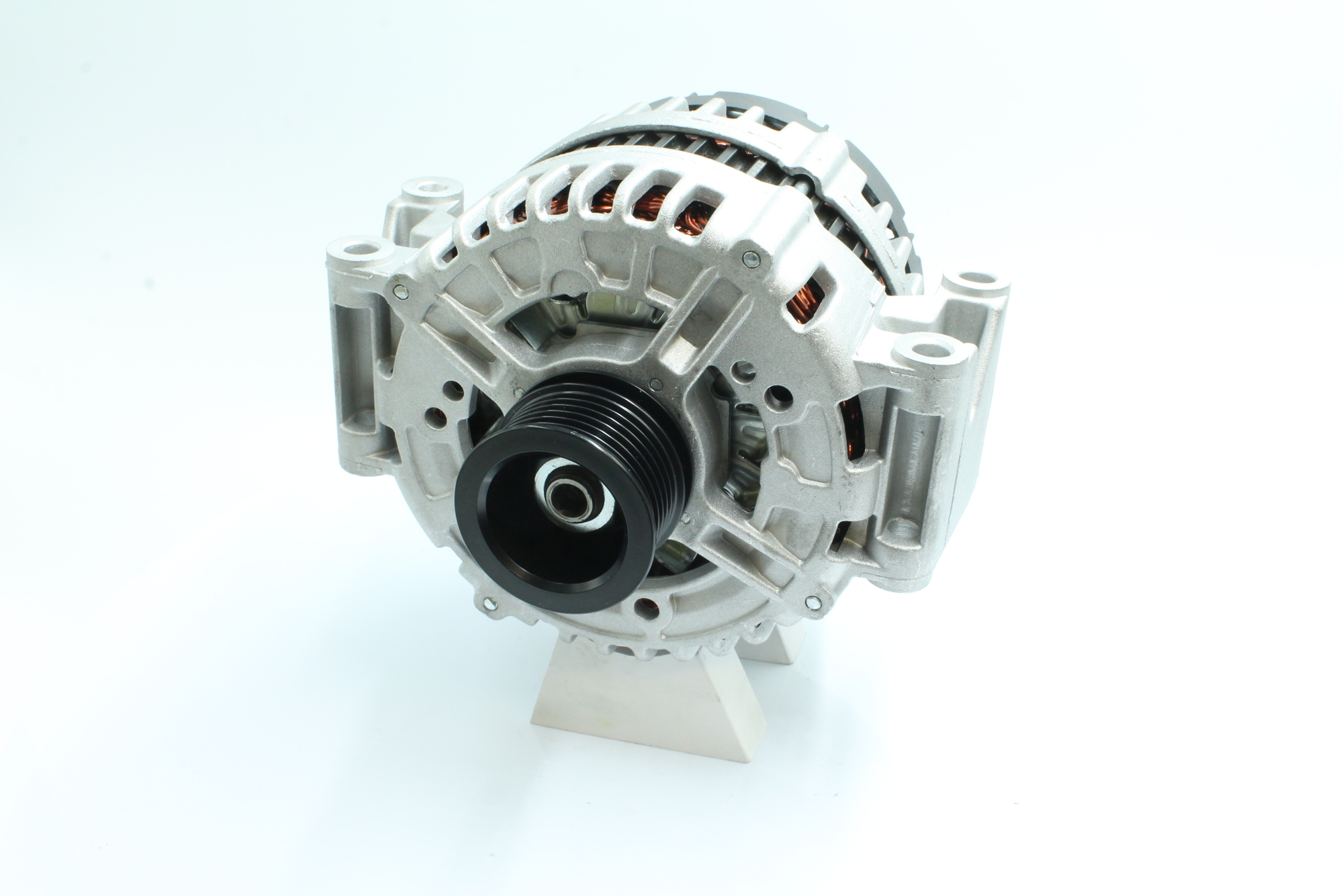 OEM 442272 PowerMax Laturi 89214973 varten VW