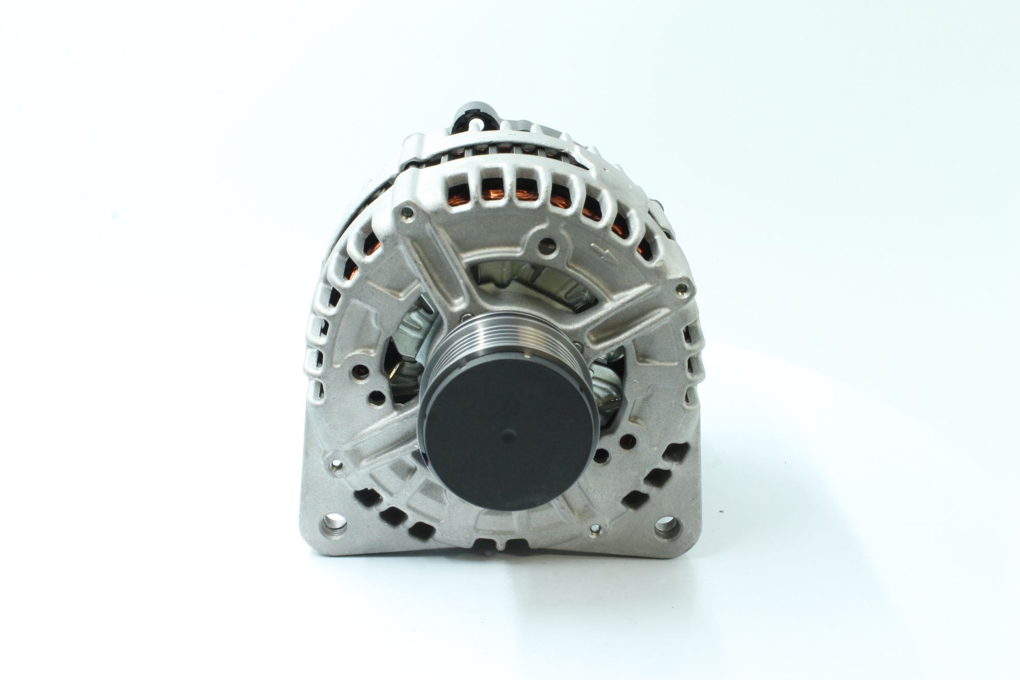 OEM 03L903024F PowerMax Laturi 89215548 varten VW, FORD, AUDI, SKODA, SEAT