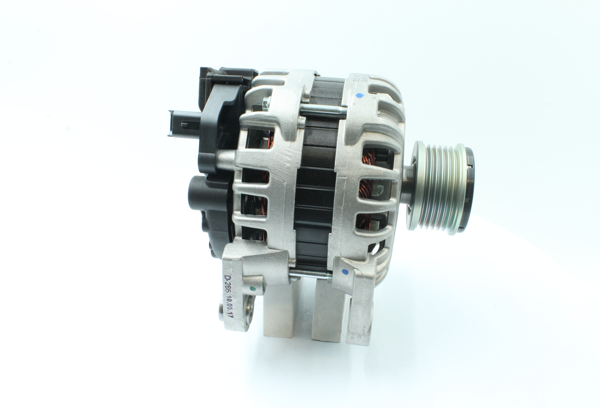 OEM 231005079R PowerMax Laturi 89215570 varten NISSAN, OPEL, RENAULT, LAND ROVER, DACIA