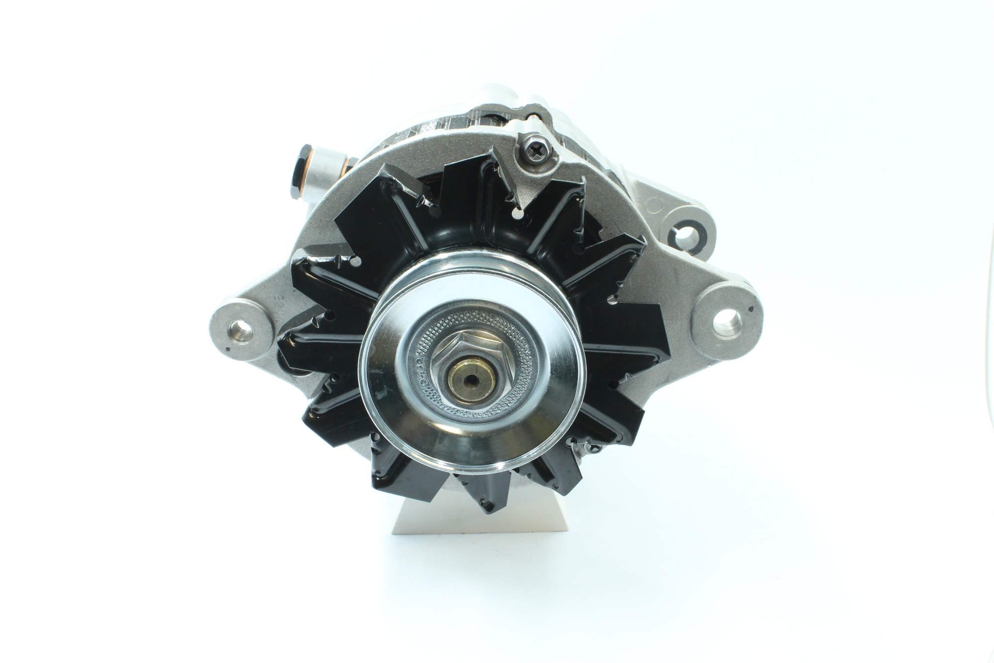OEM 2310010G03 PowerMax Laturi 9212606 varten NISSAN, INFINITI