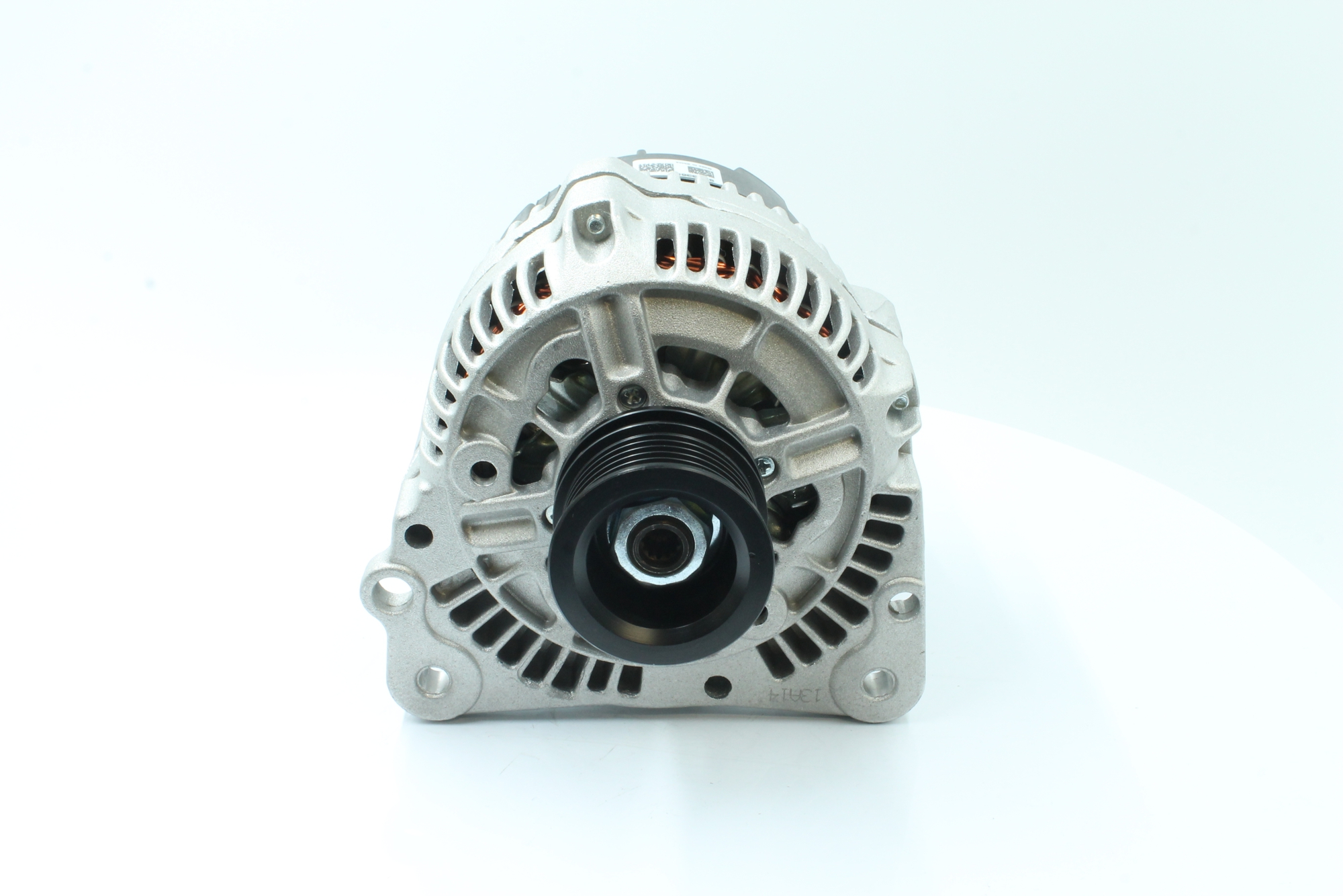 OEM 028903025A PowerMax Laturi 9213369 varten VW, AUDI, SKODA, SEAT, CUPRA