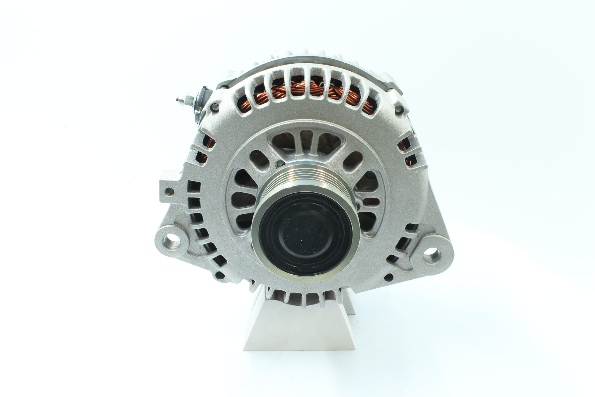 OEM 23100ZB00B PowerMax Laturi 9214861 varten NISSAN