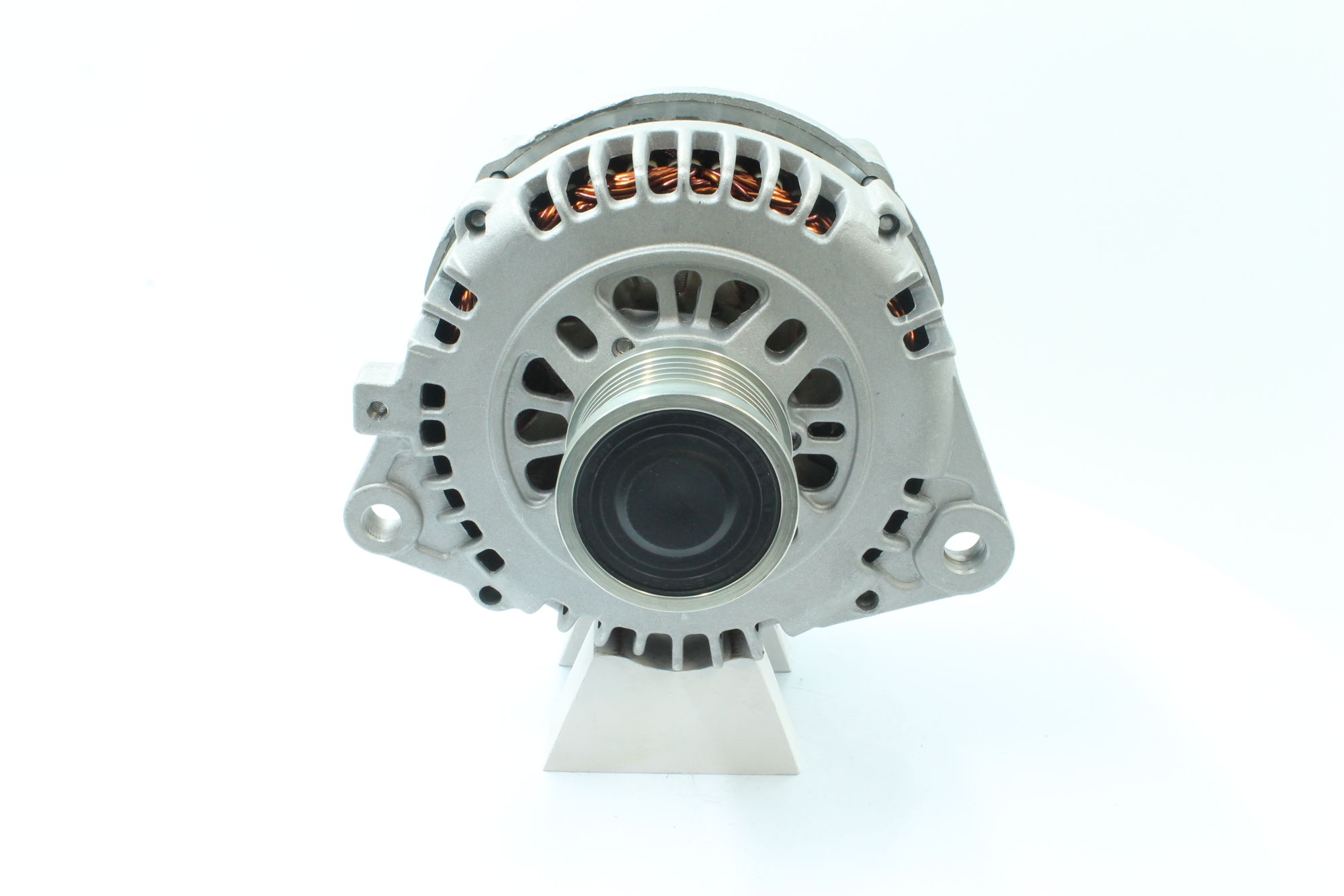 Dynamo / Alternator (9214862) van PowerMax Voor NISSAN PICK UP (D22) 2.4 (110 KW / 150 PK / Van 2003)