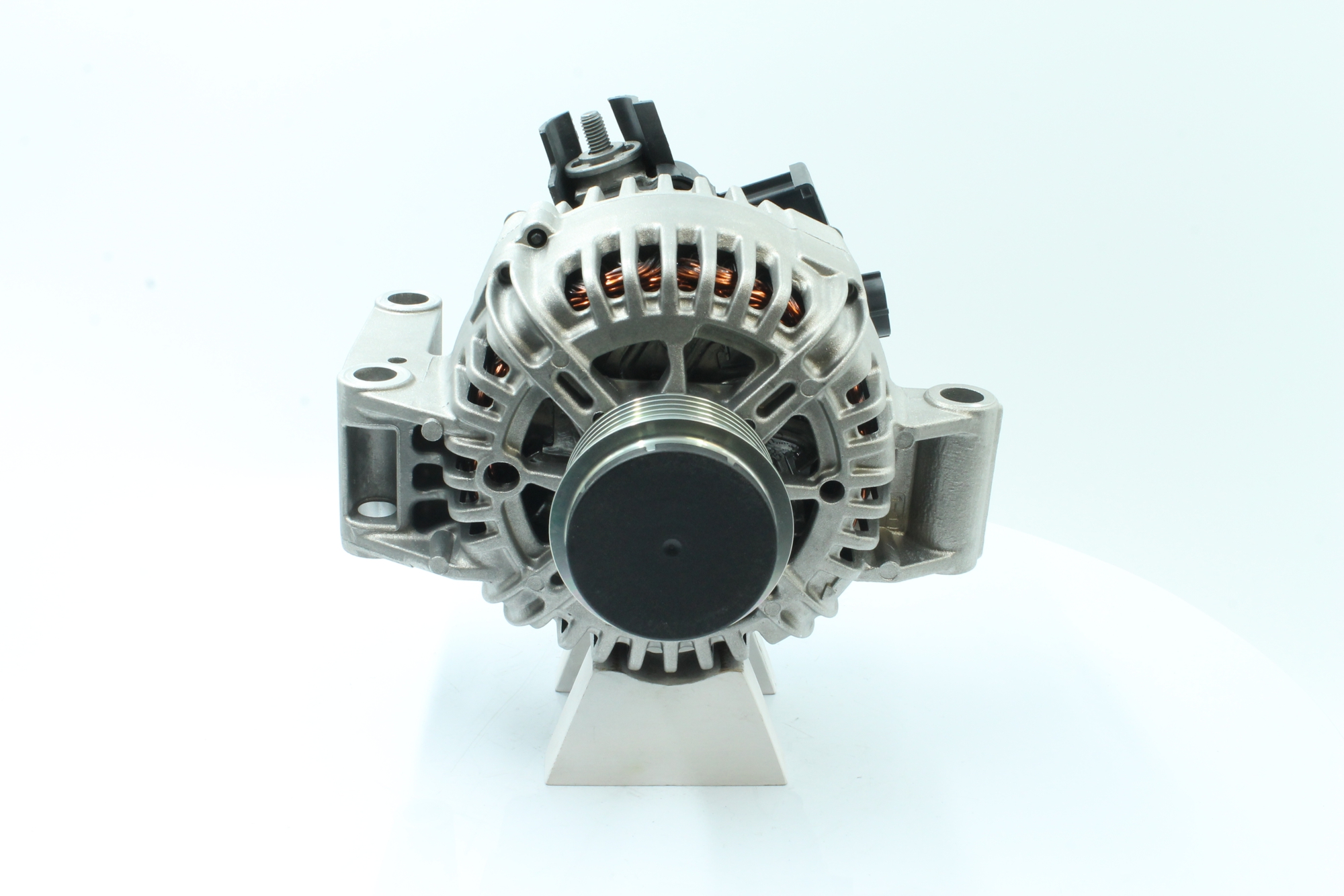 OEM 1151639 PowerMax Laturi 9215356 varten VOLVO, FORD, FORD USA