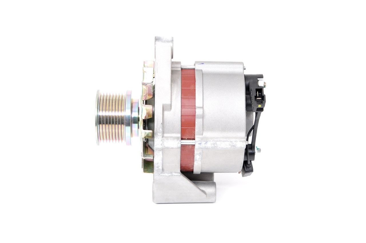 koop Dynamo / Alternator - BOSCH (F 002 G10 977)