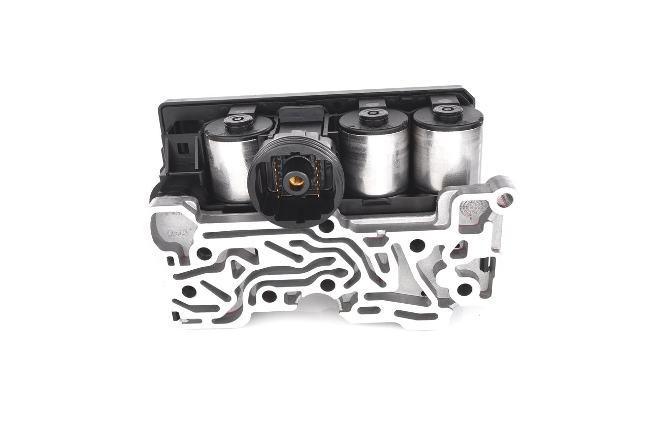 BOSCH Control Unit, carburettor (F 026 001 010) for BMW 5 Saloon (E28) 518 (66 KW / 90 HP / from 1981)