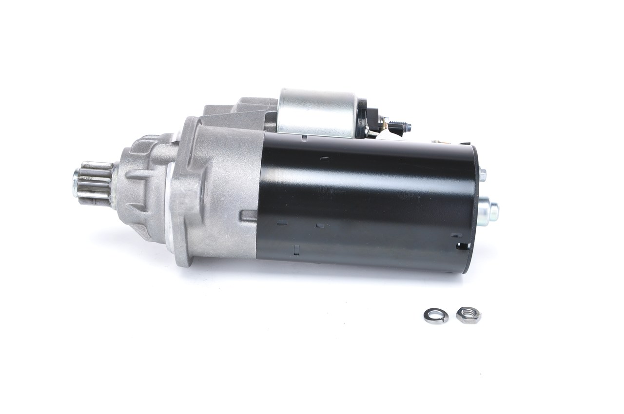 OEM 02M911023C BOSCH Käynnistysmoottori 0 001 125 048 varten VW, AUDI, SKODA, SEAT