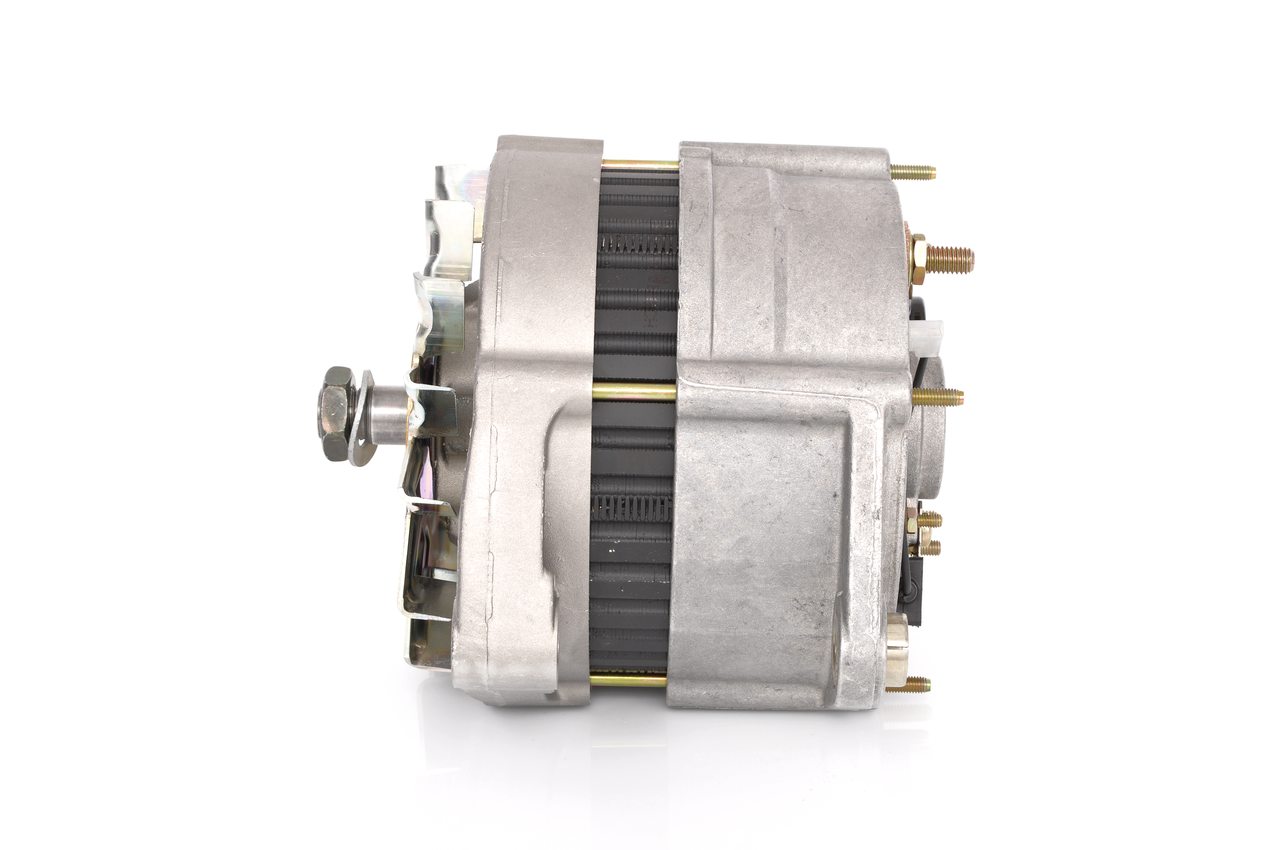 OEM 7700308989 BOSCH Laturi 0 120 468 124 varten RENAULT, DACIA, RENAULT TRUCKS