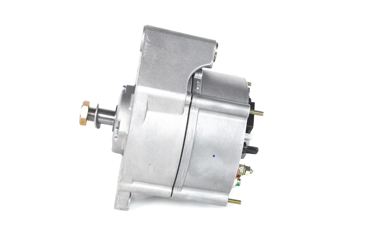 OEM 51261017205 BOSCH Laturi 0 120 469 024 varten VW, MAN
