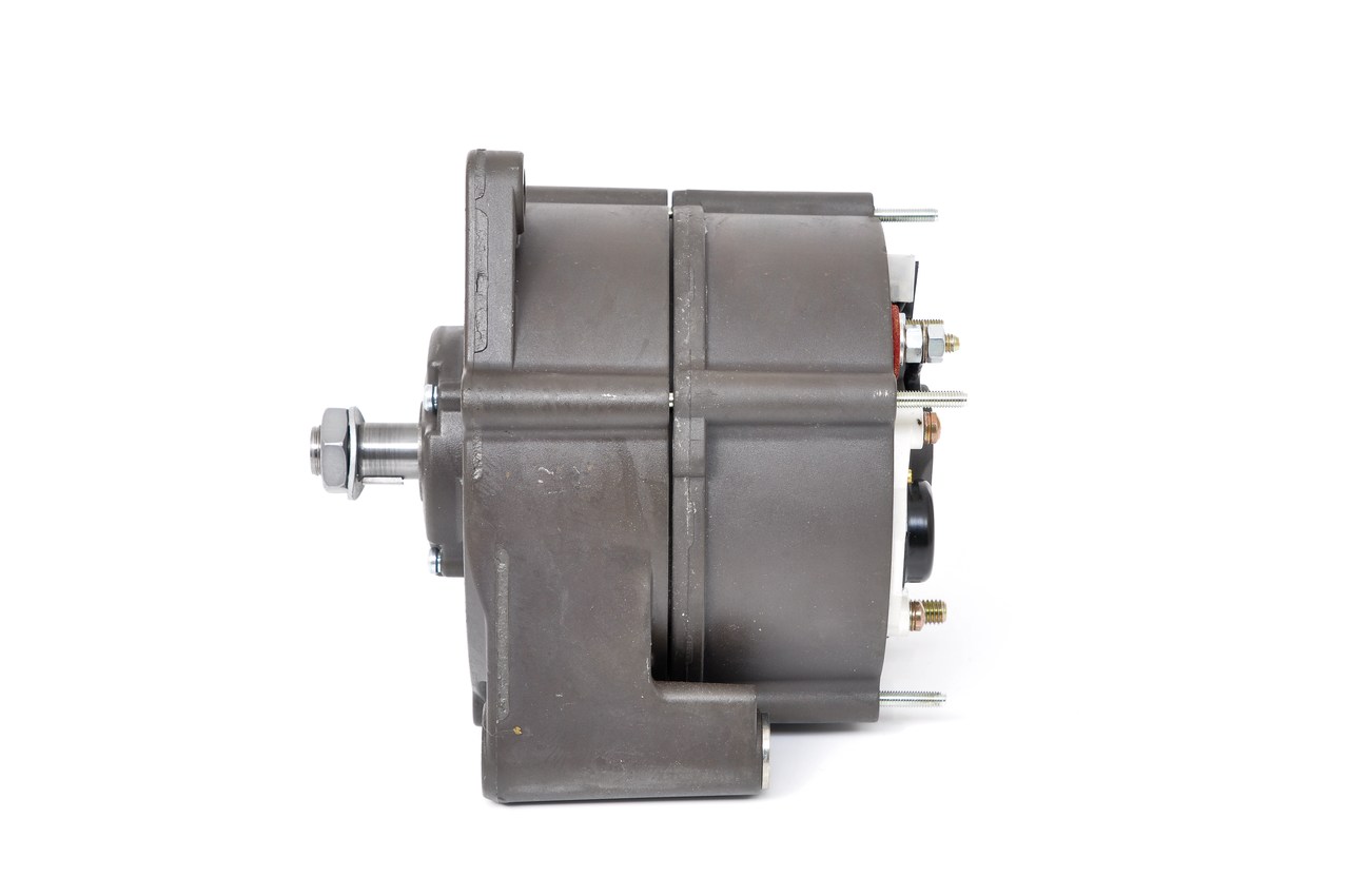 OEM 1267235 BOSCH Laturi 0 120 469 036 varten DAF
