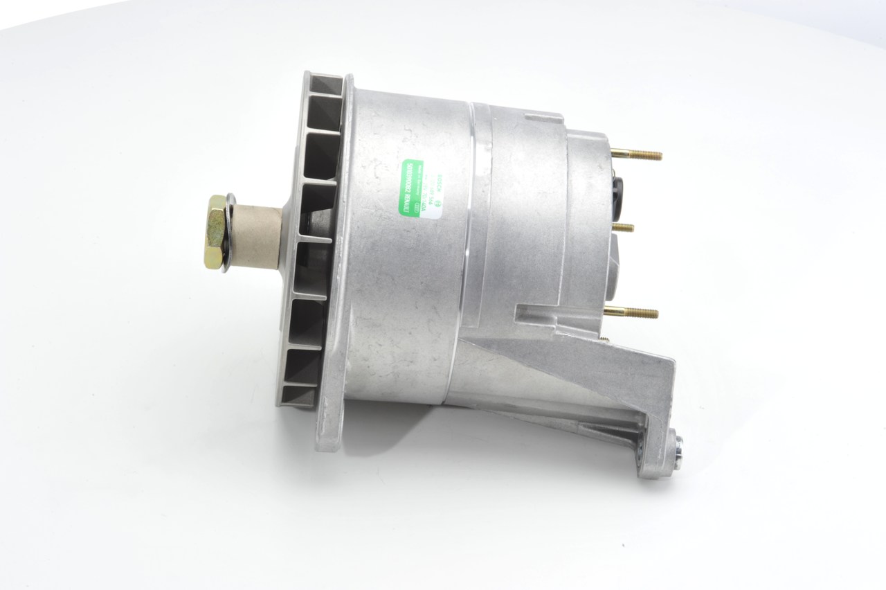 OEM 504021528 BOSCH Laturi 0 120 689 566 varten FIAT, RENAULT, IVECO