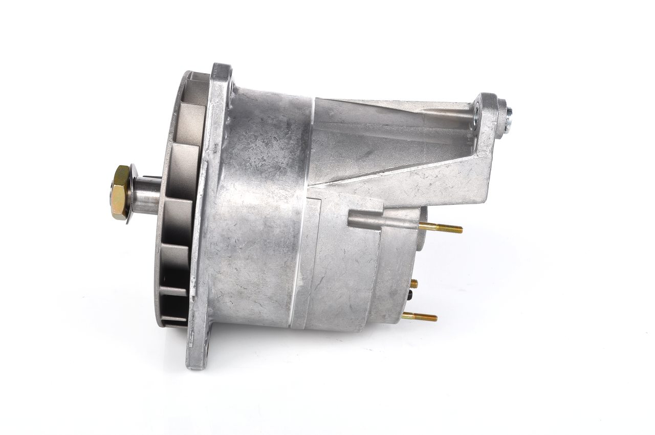 OEM 1181386 BOSCH Laturi 0 120 689 573 varten