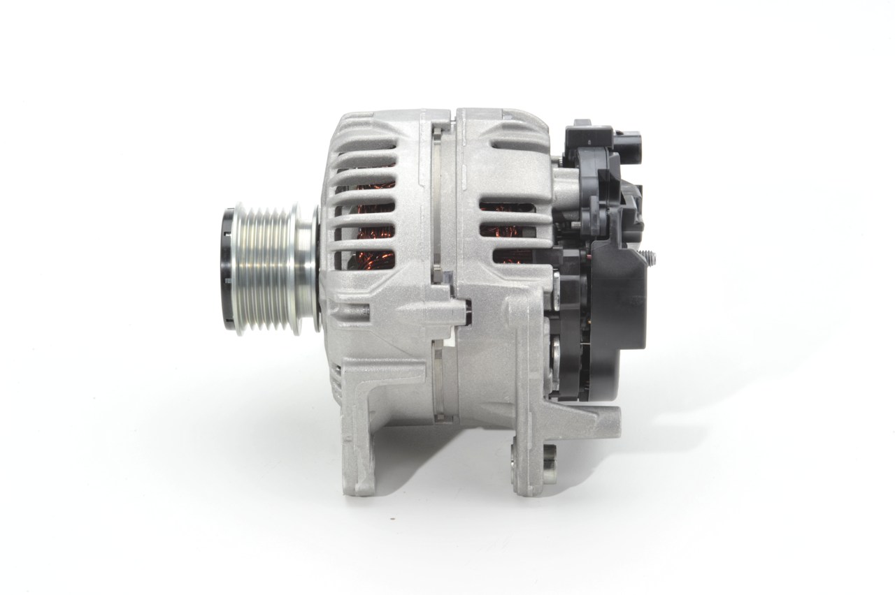 OEM 38522319F BOSCH Laturi 0 124 325 178 varten VW, CHRYSLER, LDV