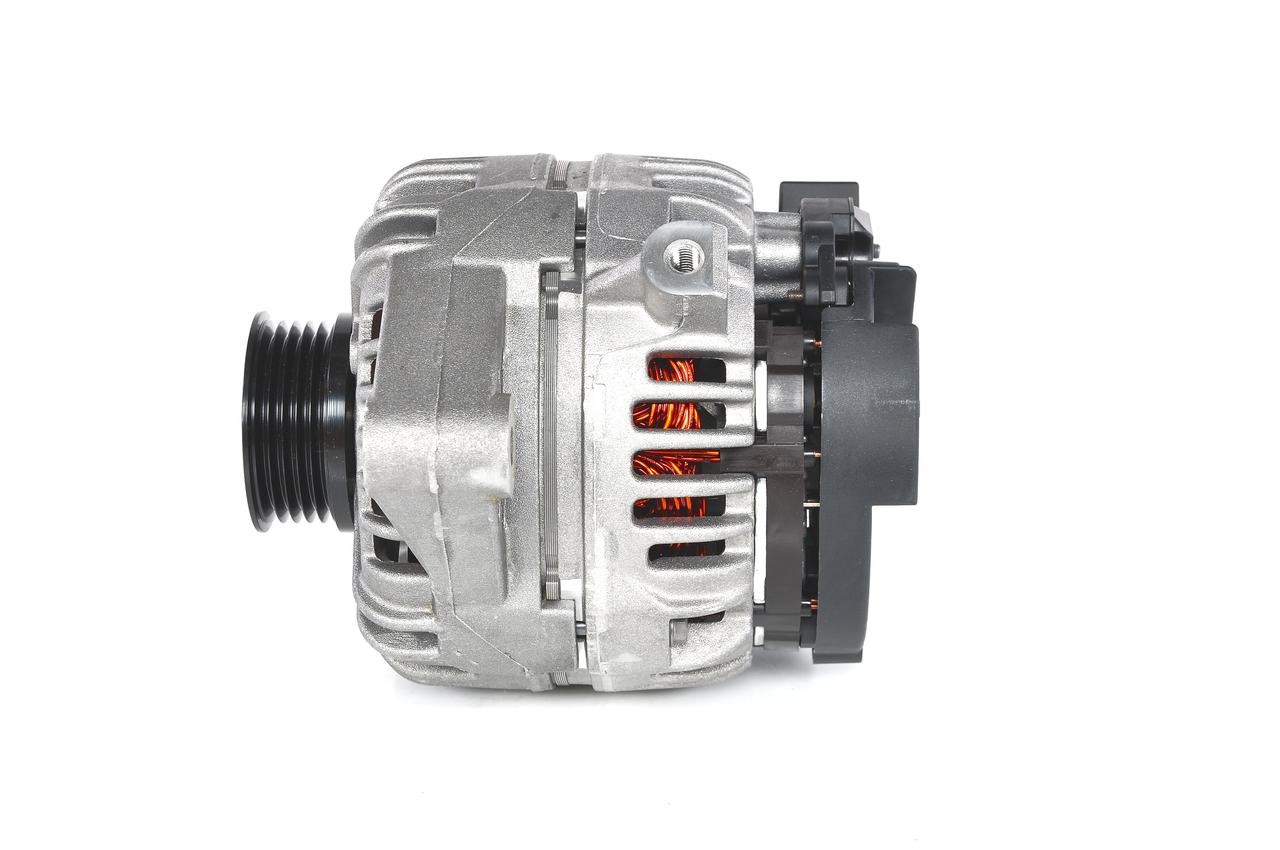 OEM 9117851 BOSCH Laturi 0 124 425 022 varten OPEL, LAND ROVER, VAUXHALL, HOLDEN