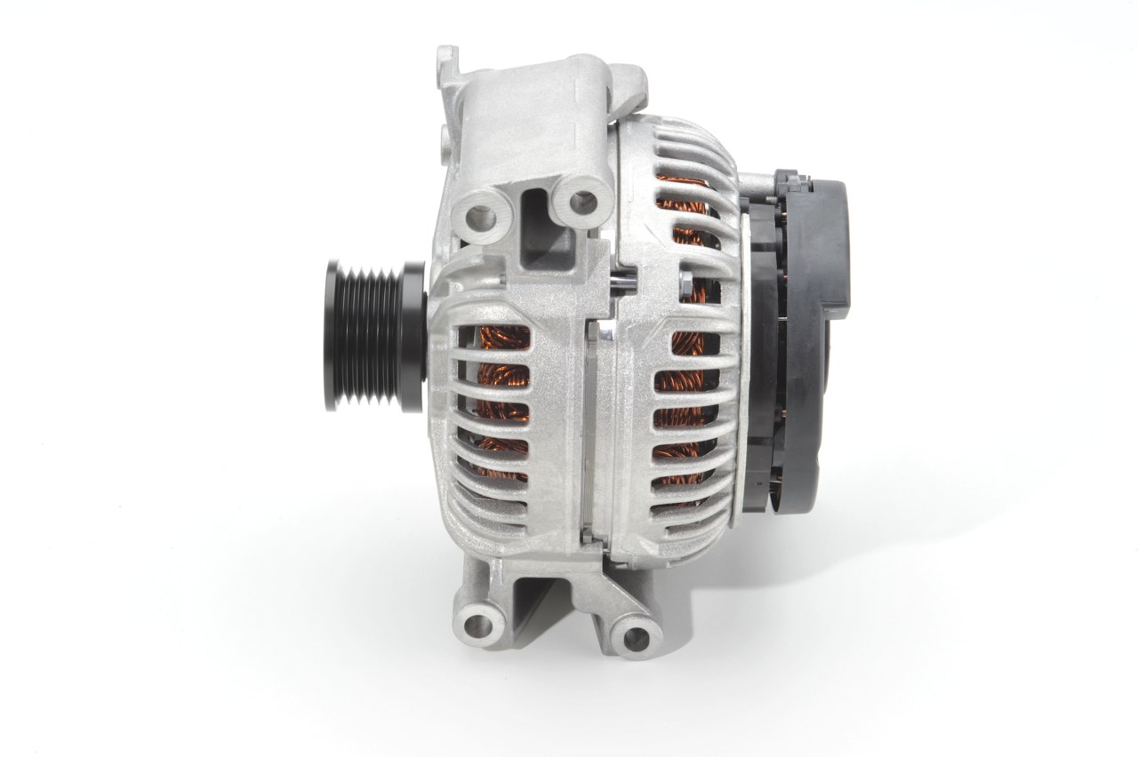 OEM A0121545902 BOSCH Laturi 0 124 625 002 varten MERCEDES-BENZ