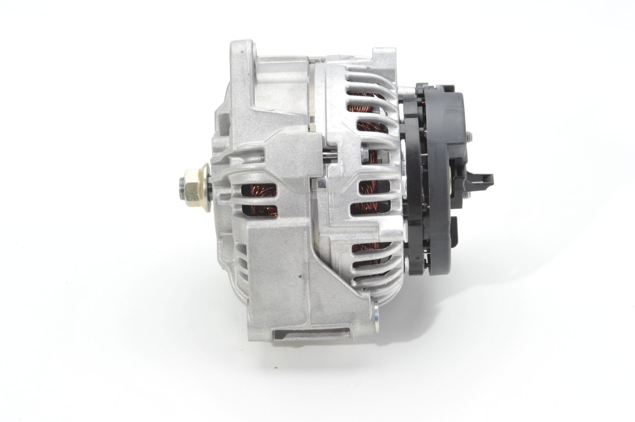 OEM 124655025Y BOSCH Laturi 0 124 655 025 varten MAN