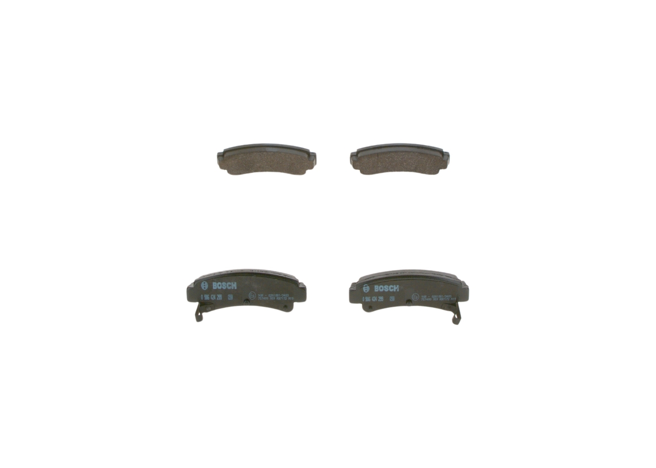 OEM 4406058Y86 BOSCH Kit pastiglie freni 0 986 424 299 per FIAT, TOYOTA, NISSAN, INFINITI