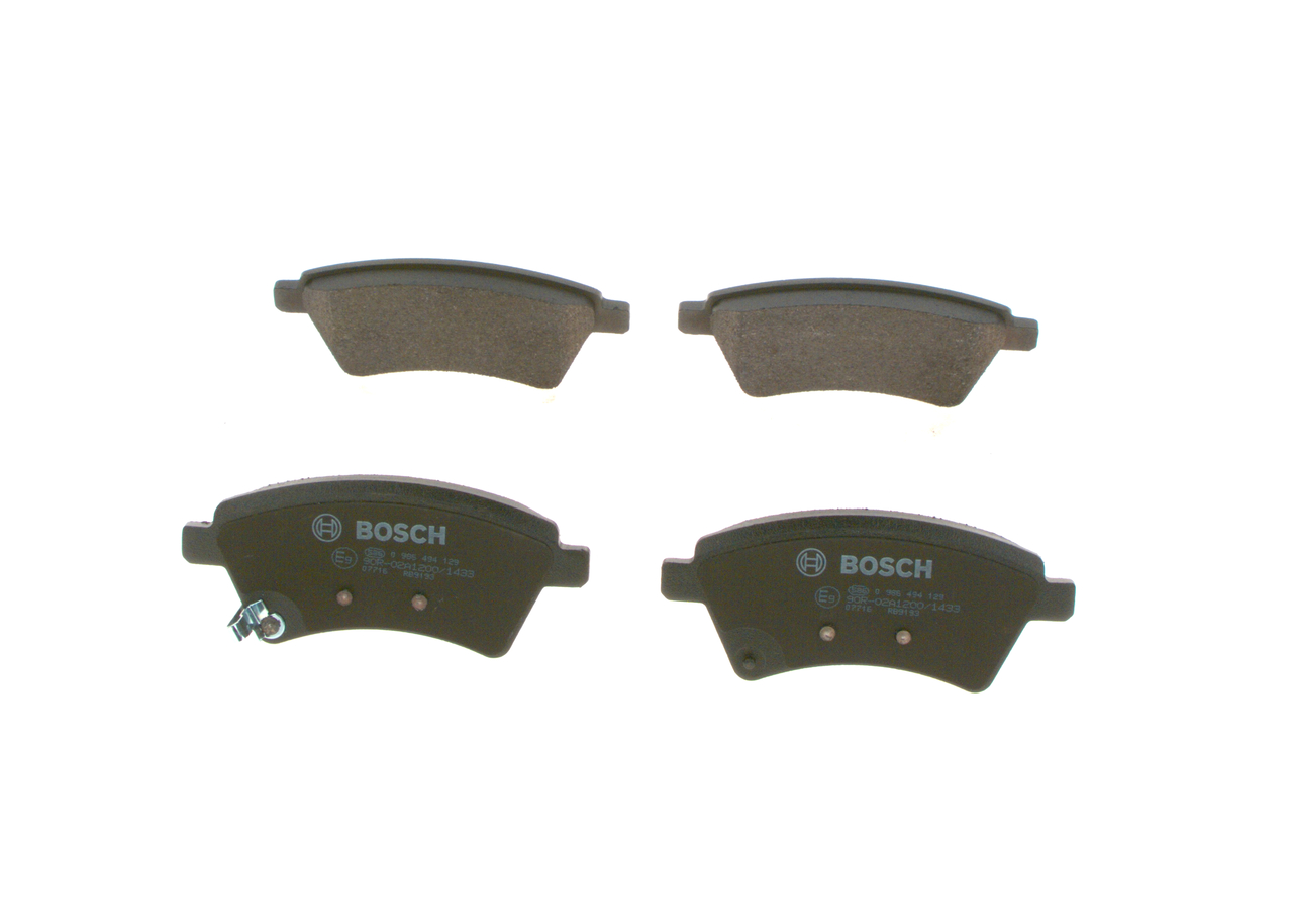 OEM 5581079J10 BOSCH  Bremsbeläge 0 986 494 129 für FIAT, SUZUKI, BUGATTI
