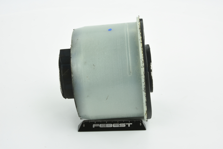FEBEST Silent bloc d'essieu (PGAB-B9R) pour PEUGEOT Partner Origin Combispace (G_) 1.6 HDi (55 KW / 75 CH / de 2008)