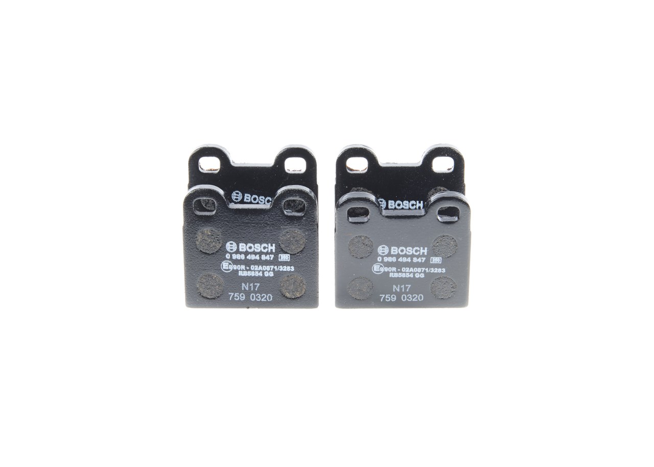 OEM 1BM698151B BOSCH Kit pastiglie freni 0 986 494 847 per VOLKSWAGEN, AUDI, OPEL, ALFA ROMEO, SEAT
