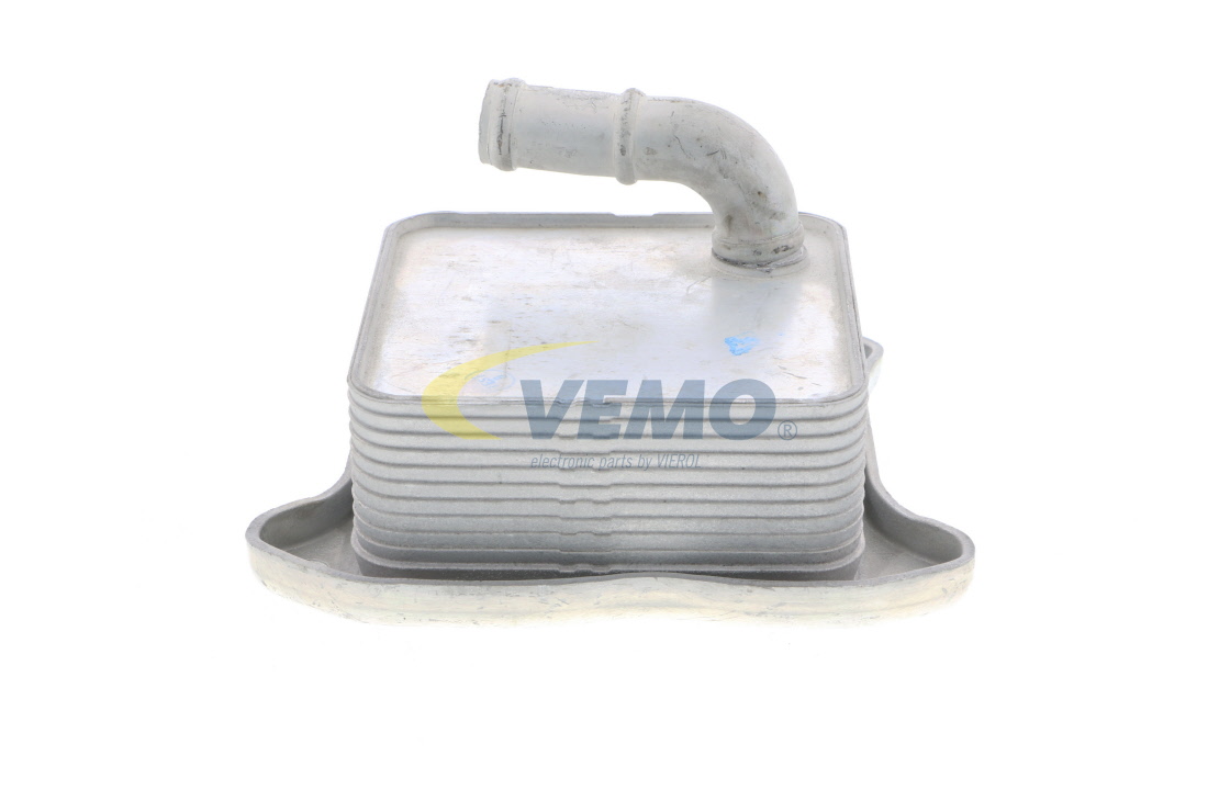 AUDI A1 2013 Öljynlauhdutin VEMO V15-60-6062