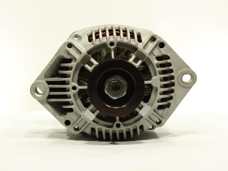 OEM 8200205612 ALANKO Laturi 10442391 varten OPEL, RENAULT, DACIA, RENAULT TRUCKS