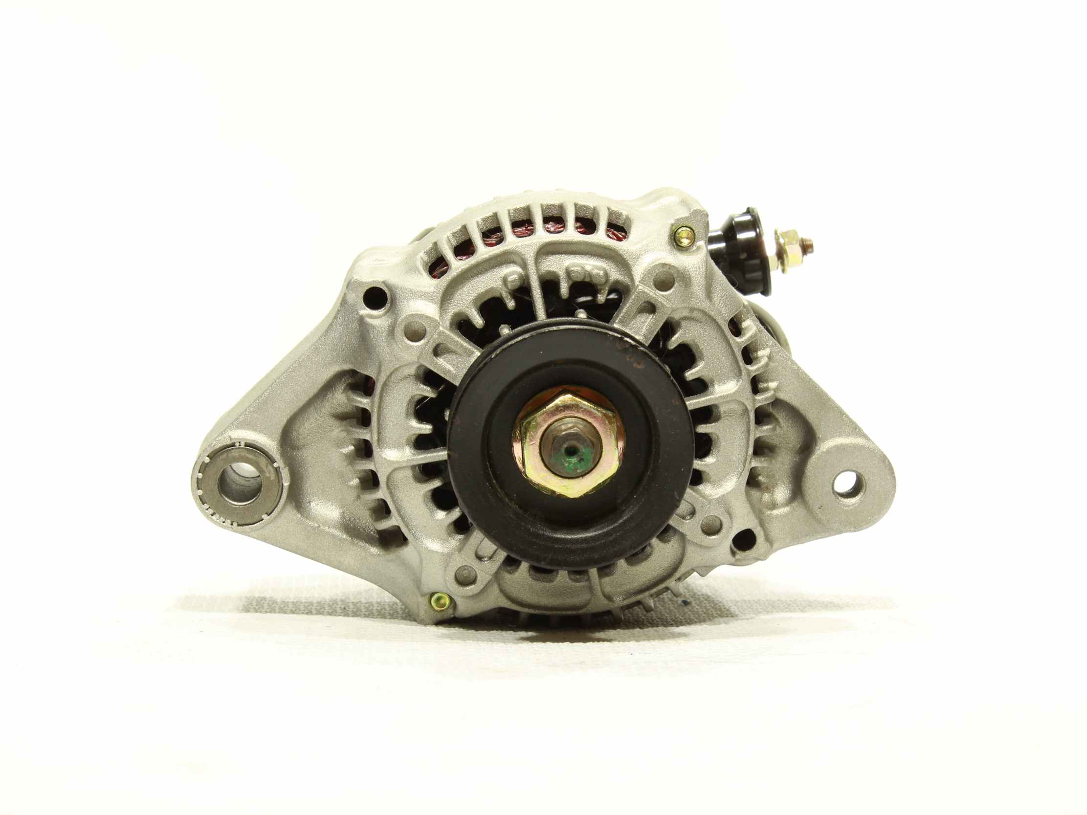 OEM 2706018030 ALANKO Laturi 10442799 varten TOYOTA