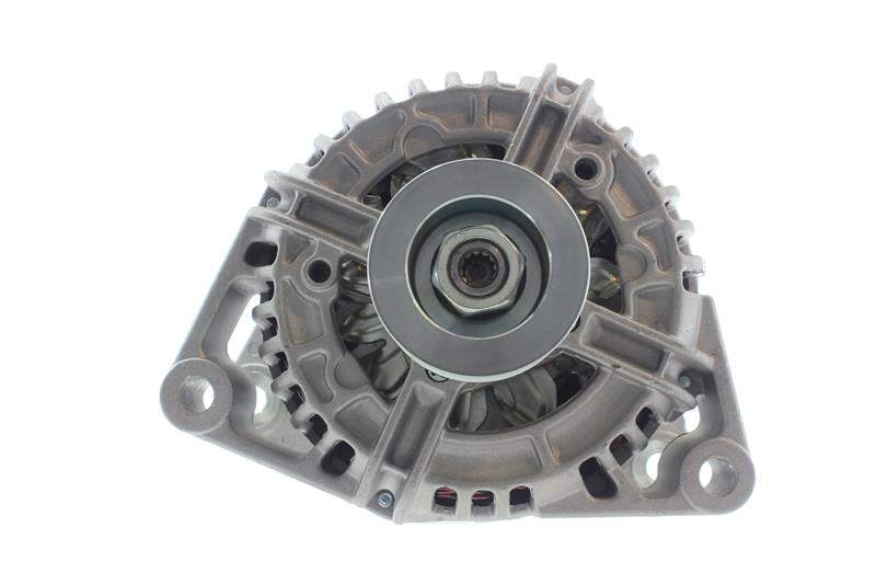 OEM 9562005 ALANKO Laturi 10442854 varten OPEL