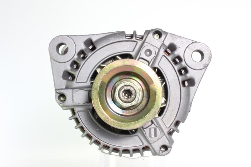 OEM 7728616 ALANKO Laturi 10443756 varten FIAT