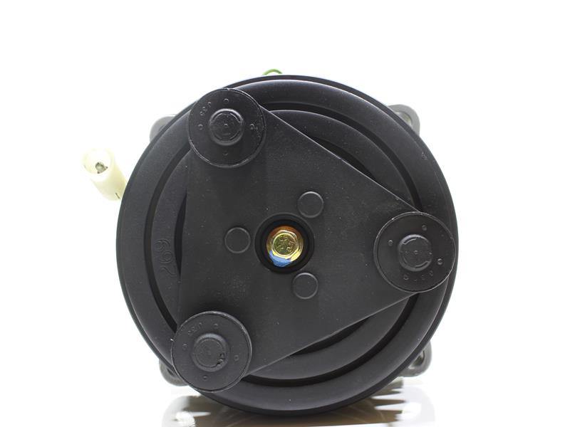 OEM 6841207 ALANKO Ilmastoinnin kompressori 10550269 varten VOLVO