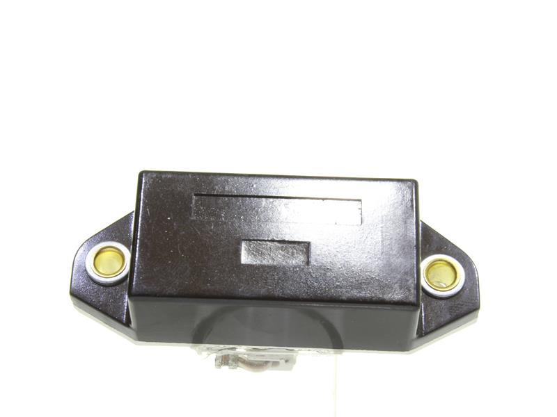 OEM 68499 ALANKO Jänniteensäädin 10700079 varten VOLVO, HONDA, IVECO, DAF