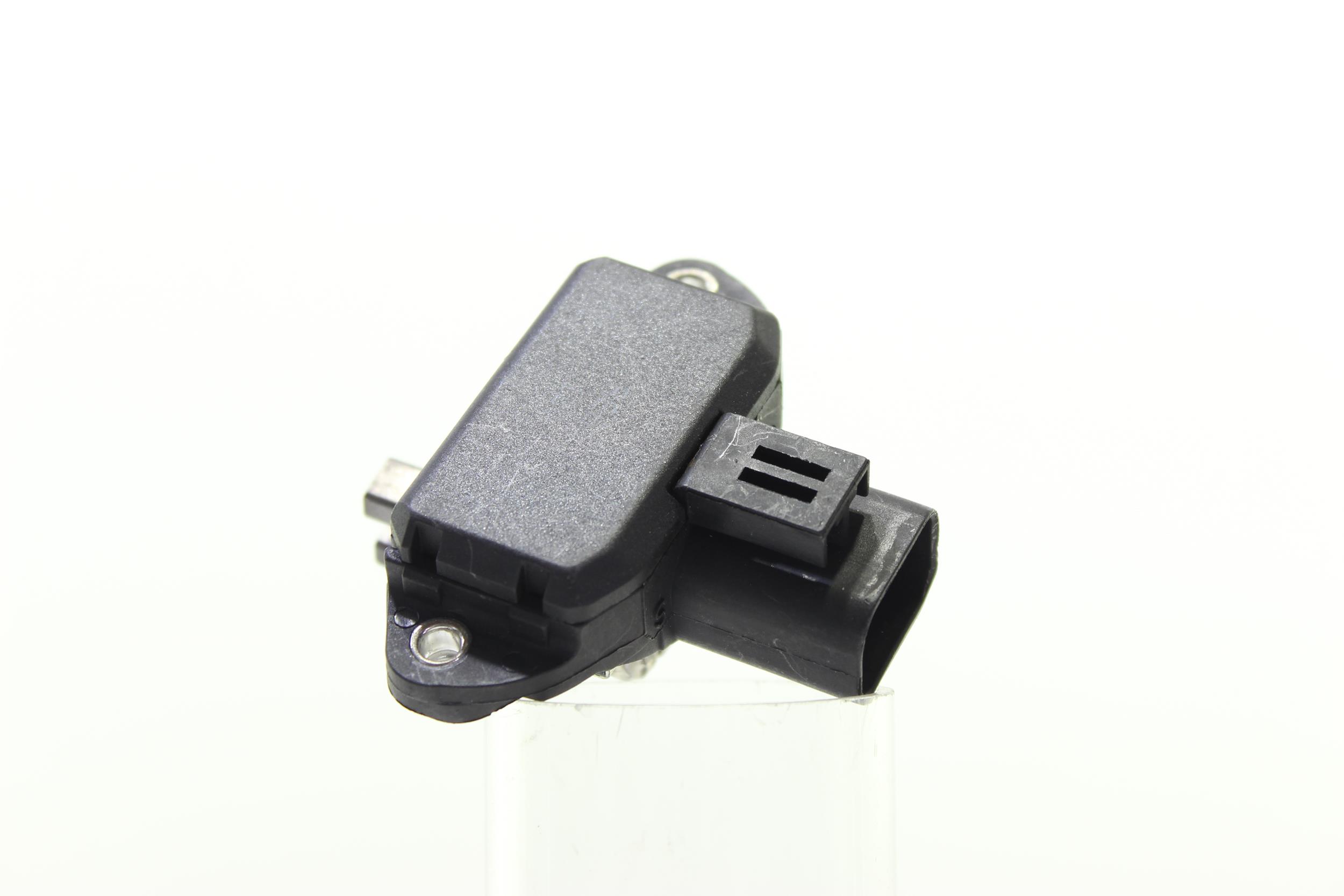 Dynamoregulator (10700240) fra ALANKO for TOYOTA Camry Sedan (_V2_) 2.2 (SXV20) (93 KW / 126 HK / Fra 1997)