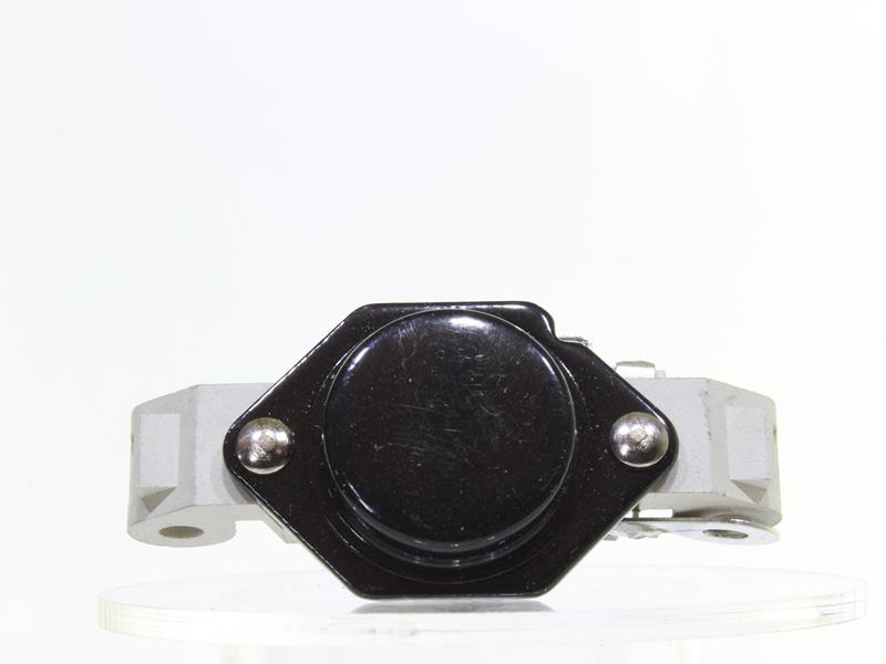 OEM 074903025F ALANKO Jänniteensäädin 10700252 varten VW, AUDI