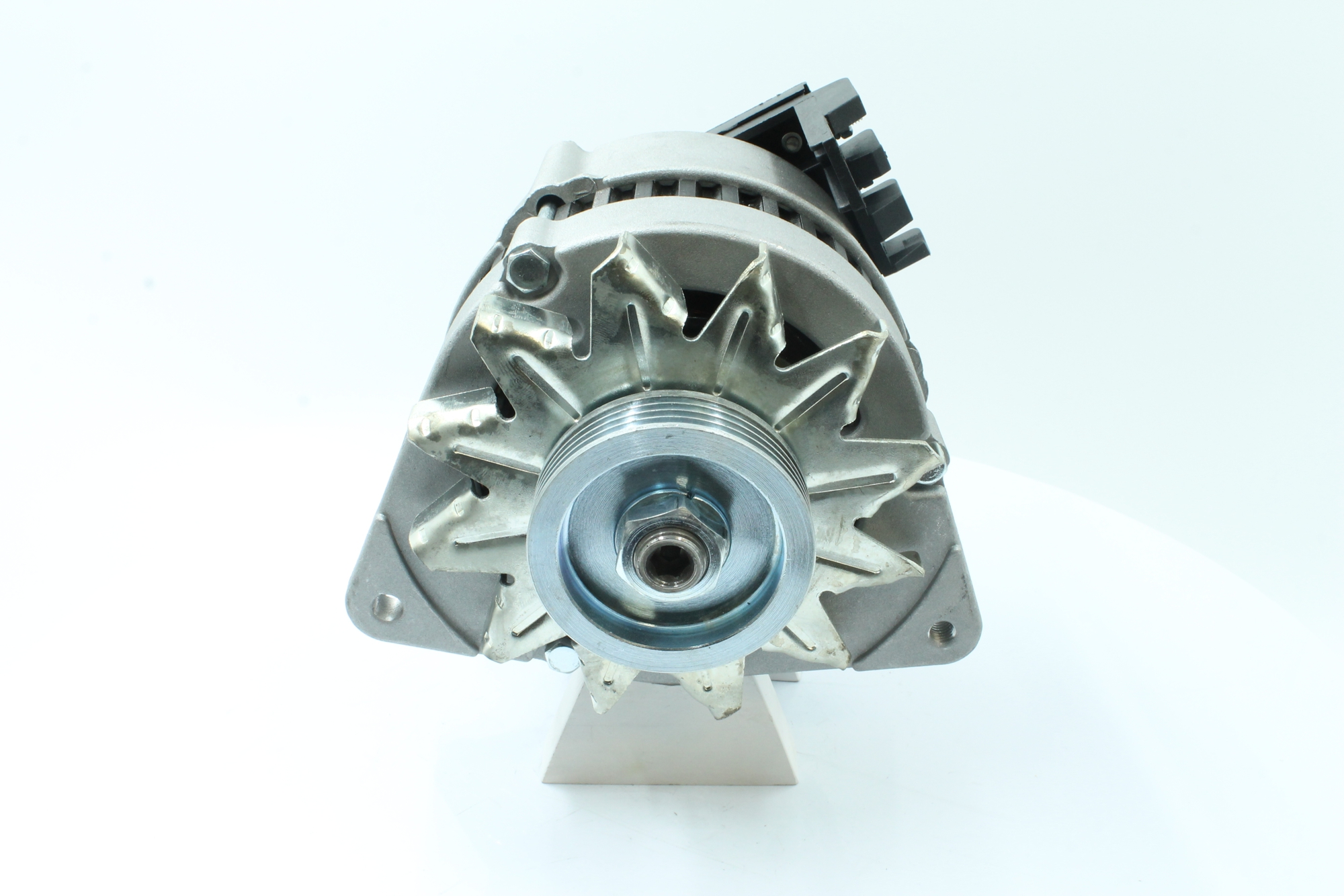 OEM 884F10K359AB PowerMax Laturi 9213318 varten FORD, FORD USA