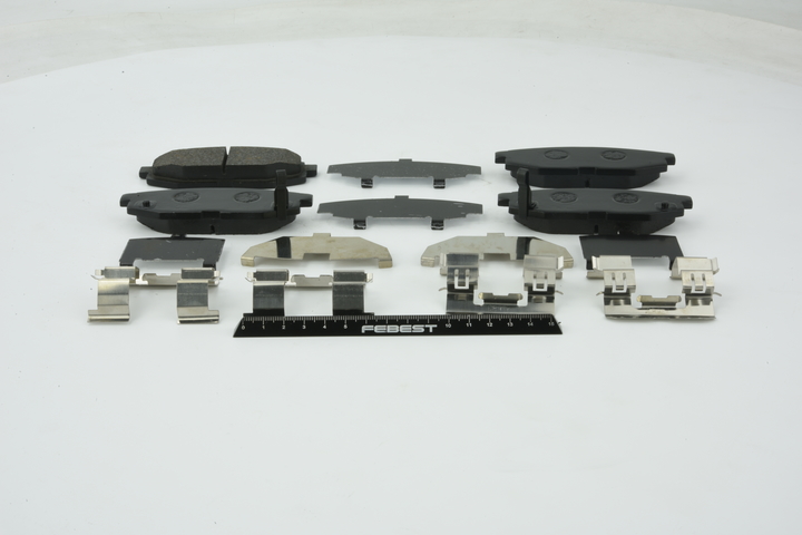 FEBEST Pastilhas de travão (0801-G12R) para SUBARU Legacy IV Carrinha (BP) 2.0 AWD (118 KW / 160 CV / de 2003)