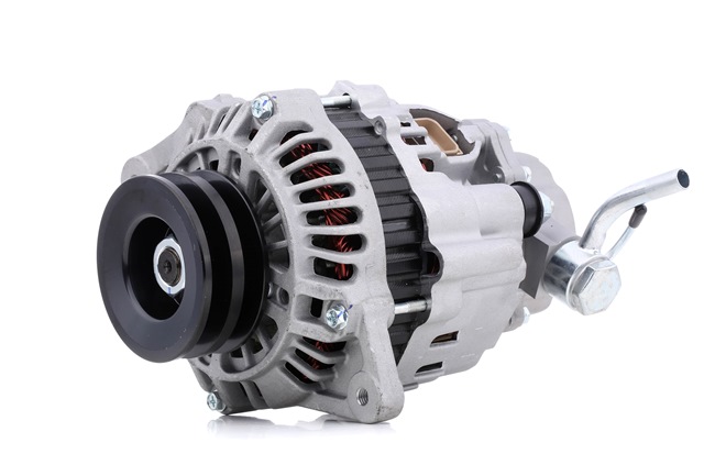 MITSUBISHI L 200 2018 Dynamo 4G0035