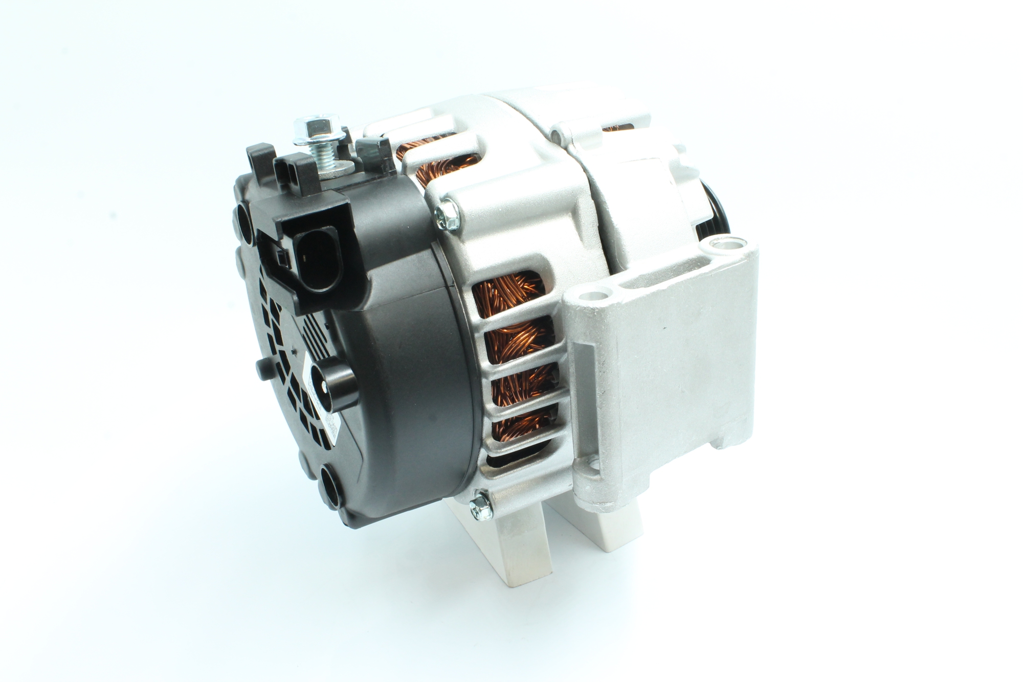 OEM A0009067802 PowerMax Laturi 89215959 varten MERCEDES-BENZ